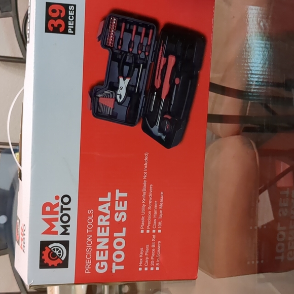 Tools - Picture 4 of 4